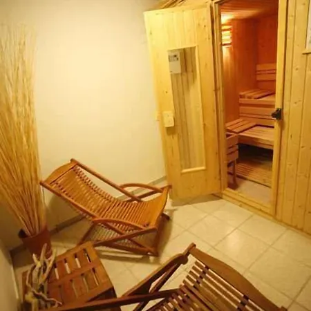 Hanioti Hotel 호텔