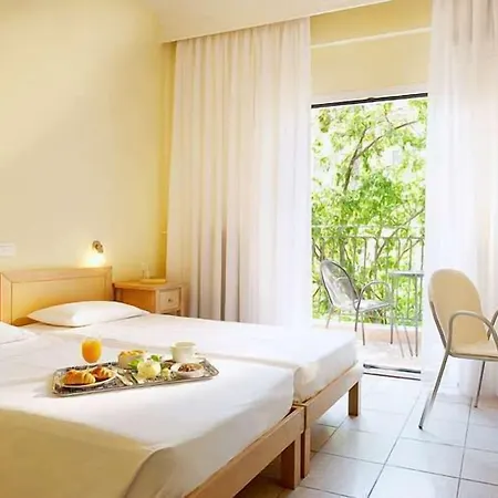 Hanioti Hotel 호텔 하니오티