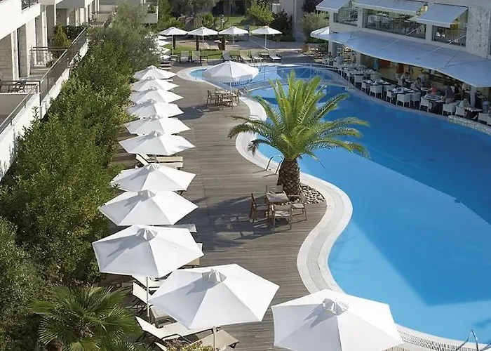 Hanioti Hotel Отель Ханиоти