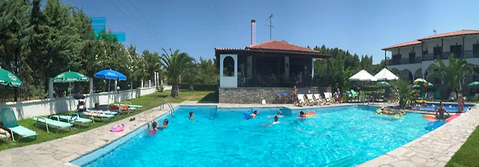 Отель Hanioti Hotel 2*