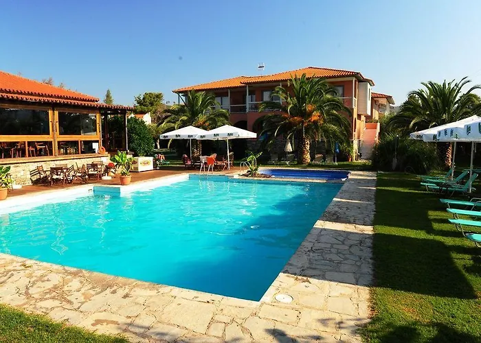 Hanioti Hotel Ханиоти