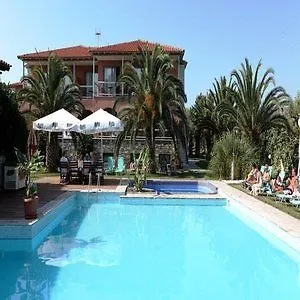 Hanioti hotel Hotell